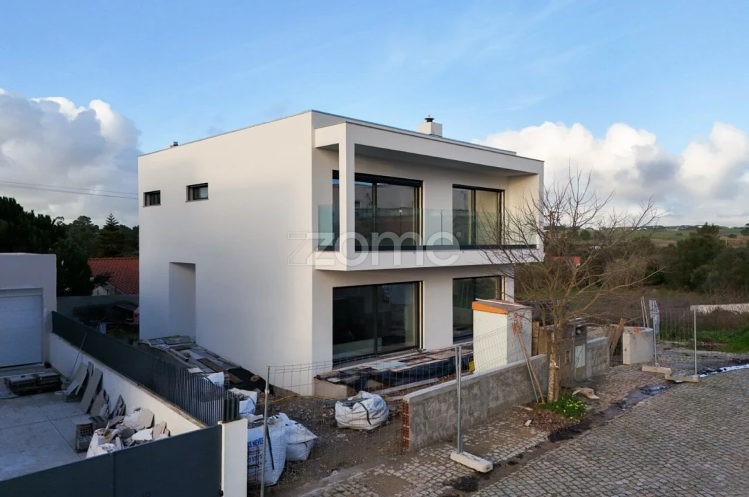 Moradia T5 para Venda em Santa Maria e São Miguel, São Martinho, São Pedro Penaferrim Foto 5