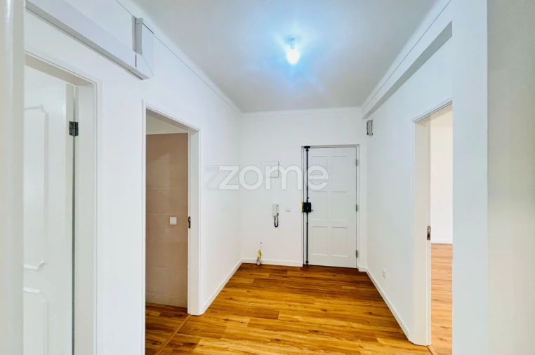 Apartamento T2 para Arrendamento em São Martinho do Bispo e Ribeira de Frades