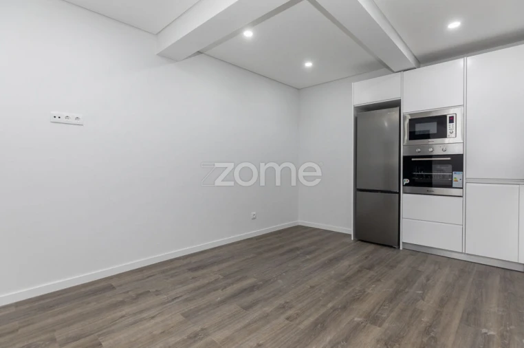 Moradia T2 para Venda em Brasfemes Foto 19