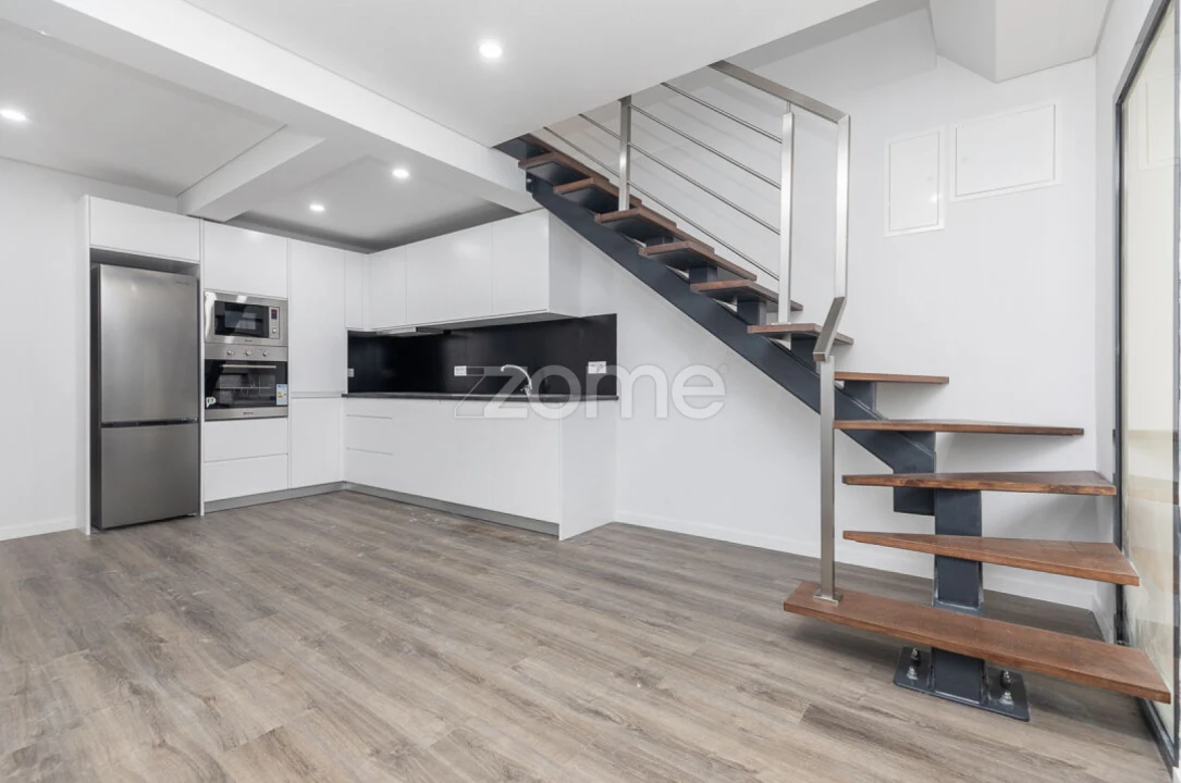 Moradia T2 para Venda em Brasfemes Foto 14