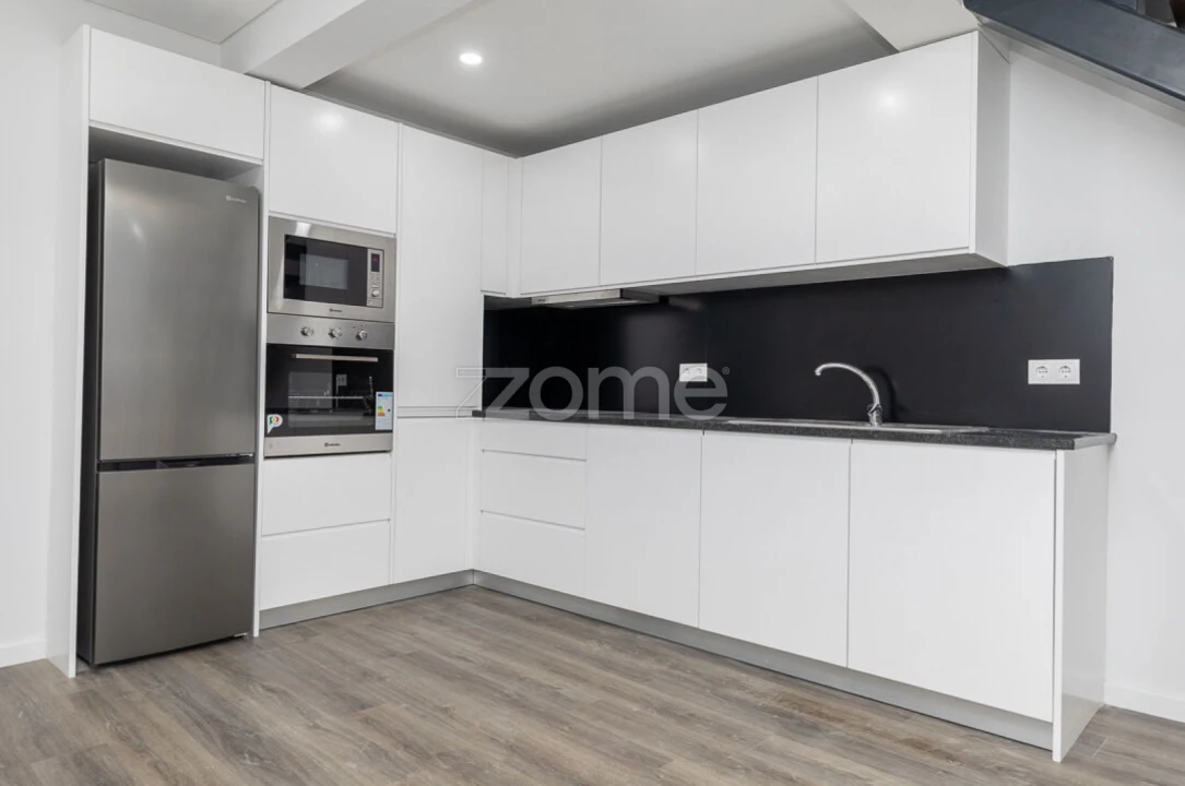 Moradia T2 para Venda em Brasfemes Foto 16