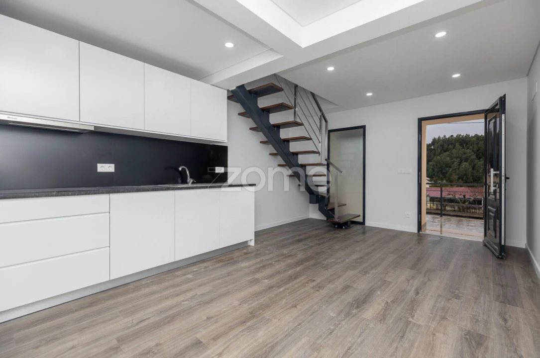 Moradia T2 para Venda em Brasfemes Foto 20