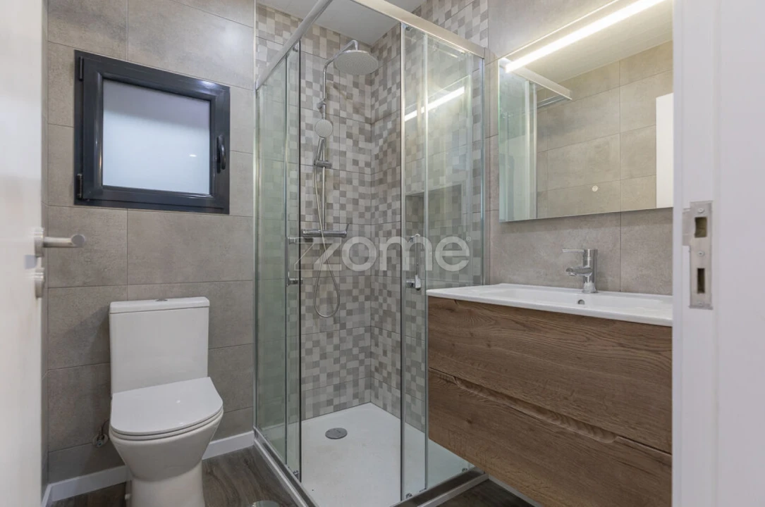 Moradia T2 para Venda em Brasfemes Foto 24