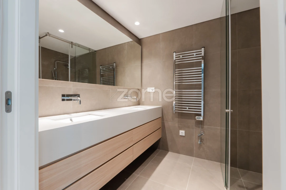 Moradia T4 para Venda em Cascais e Estoril Foto 31