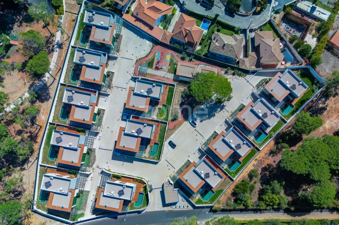 Moradia T4 para Venda em Cascais e Estoril Foto 4