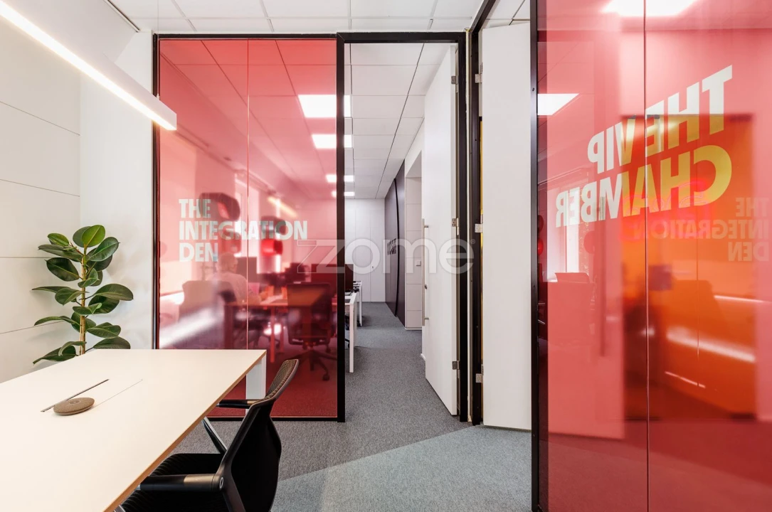 Escritório para Arrendamento em Santo António Foto 8