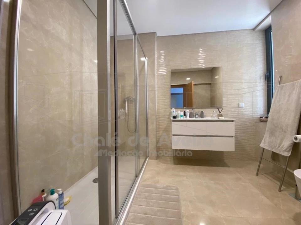 Moradia T4 para Venda em Águeda e Borralha Foto 13