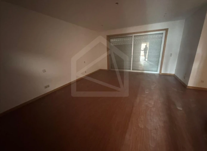 Moradia T3 para Venda em Nogueira da Regedoura Foto 13