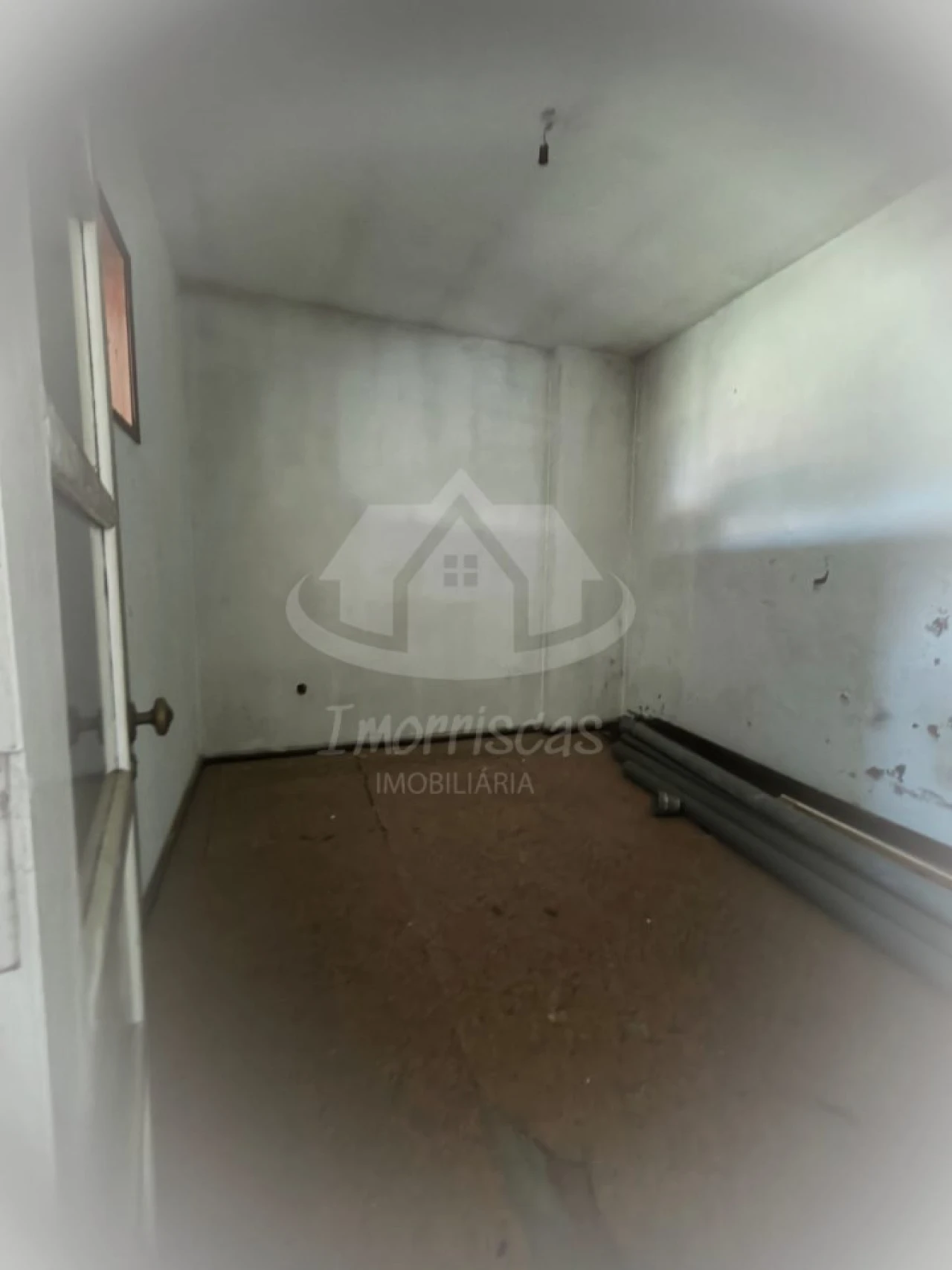 Prédio para Venda em Camarate, Unhos e Apelação Foto 17