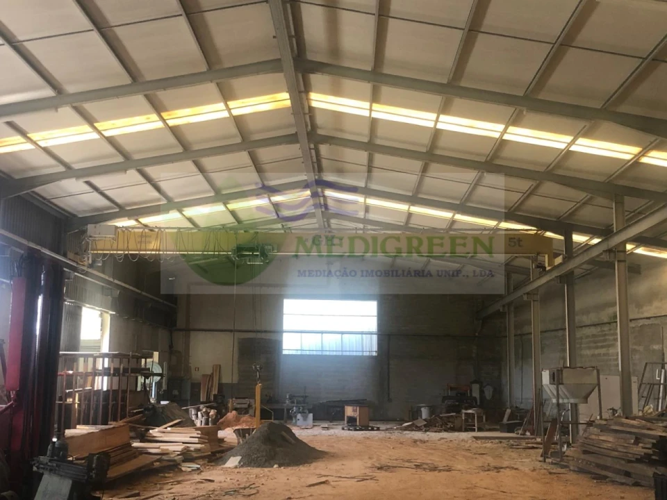 Armazém para Venda em Silva Escura e Dornelas Foto 9