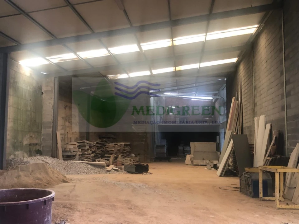 Armazém para Venda em Silva Escura e Dornelas Foto 10