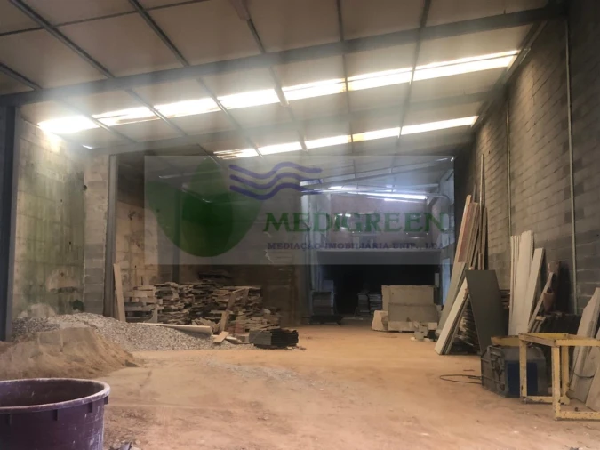 Armazém para Venda em Silva Escura e Dornelas Foto 10