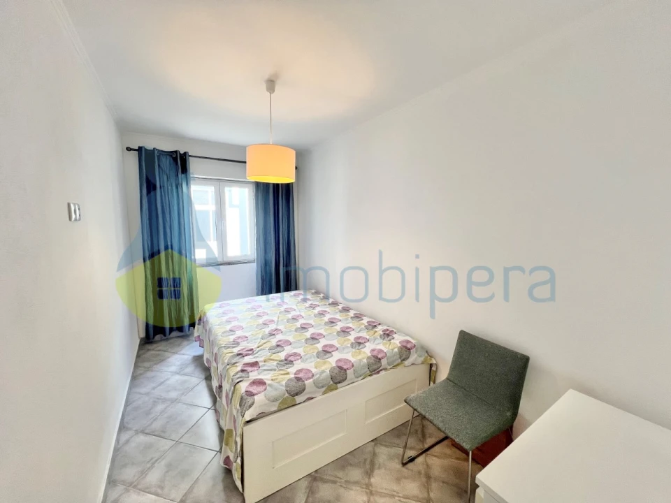 Moradia T4 para Venda em Portimão Foto 7