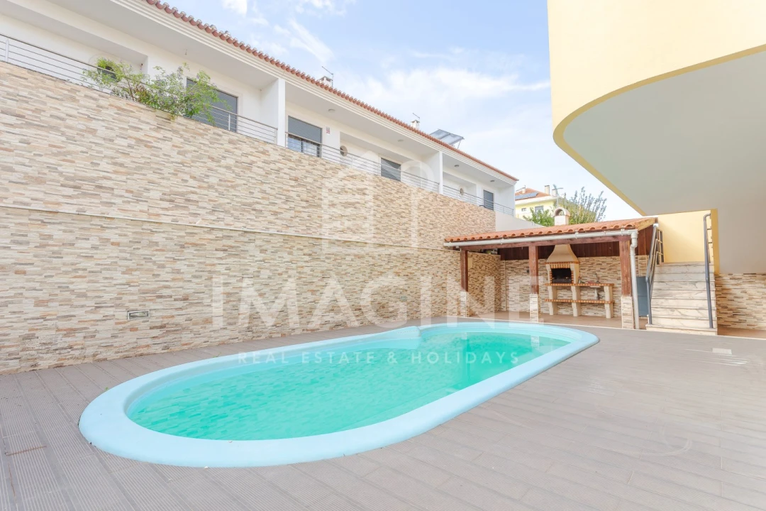 Moradia T4 para Venda em Pinhal Novo Foto 54