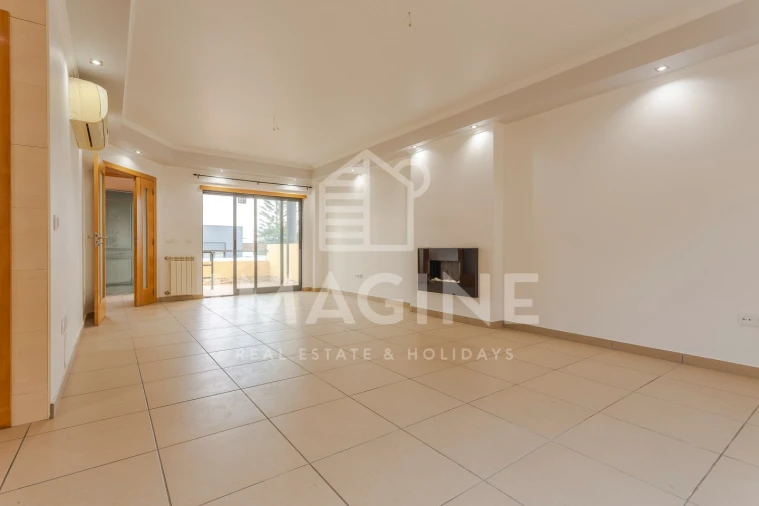 Moradia T4 para Venda em Pinhal Novo Foto 15