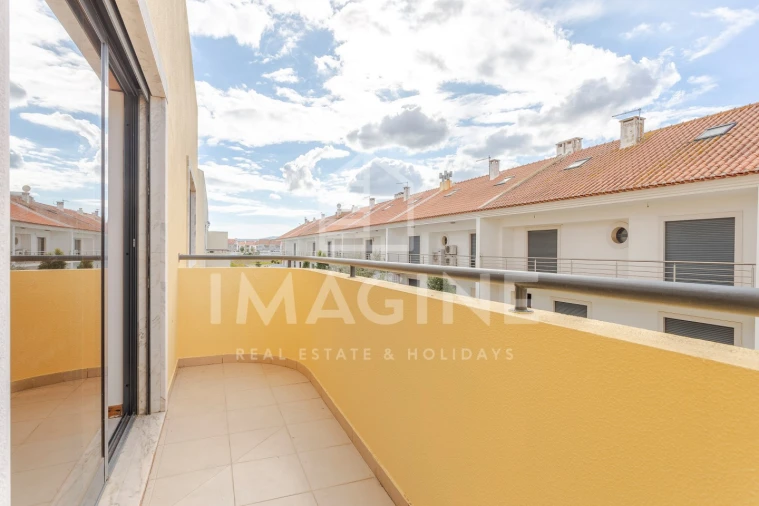 Moradia T4 para Venda em Pinhal Novo Foto 34