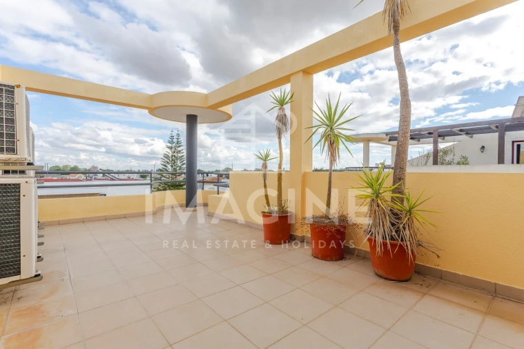 Moradia T4 para Venda em Pinhal Novo Foto 43