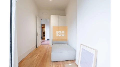 Apartamento T1 para Venda em Cedofeita, Santo Ildefonso, Sé, Miragaia, São Nicolau e Vitória