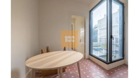 Apartamento T1 para Venda em Cedofeita, Santo Ildefonso, Sé, Miragaia, São Nicolau e Vitória