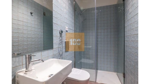 Apartamento T1 para Venda em Cedofeita, Santo Ildefonso, Sé, Miragaia, São Nicolau e Vitória