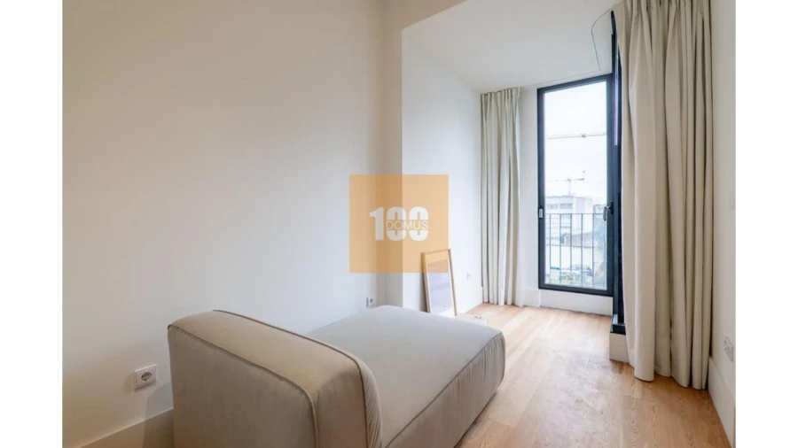 Apartamento T1 para Venda em Cedofeita, Santo Ildefonso, Sé, Miragaia, São Nicolau e Vitória Foto 10