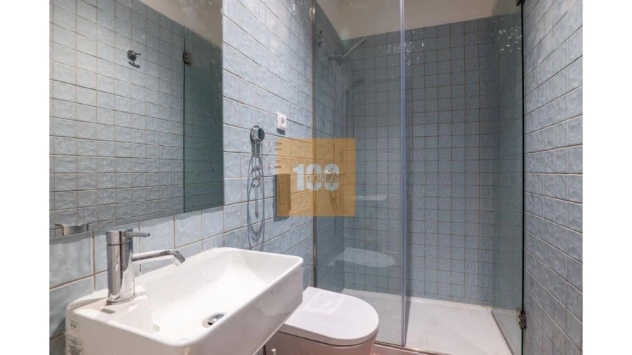 Apartamento T1 para Venda em Cedofeita, Santo Ildefonso, Sé, Miragaia, São Nicolau e Vitória Foto 11