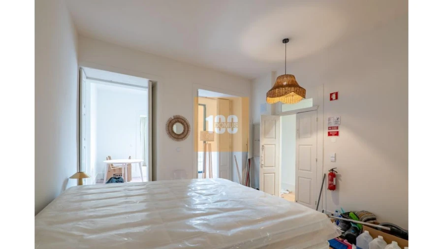 Apartamento T1 para Venda em Cedofeita, Santo Ildefonso, Sé, Miragaia, São Nicolau e Vitória Foto 3