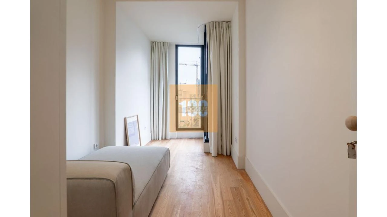 Apartamento T1 para Venda em Cedofeita, Santo Ildefonso, Sé, Miragaia, São Nicolau e Vitória Foto 9
