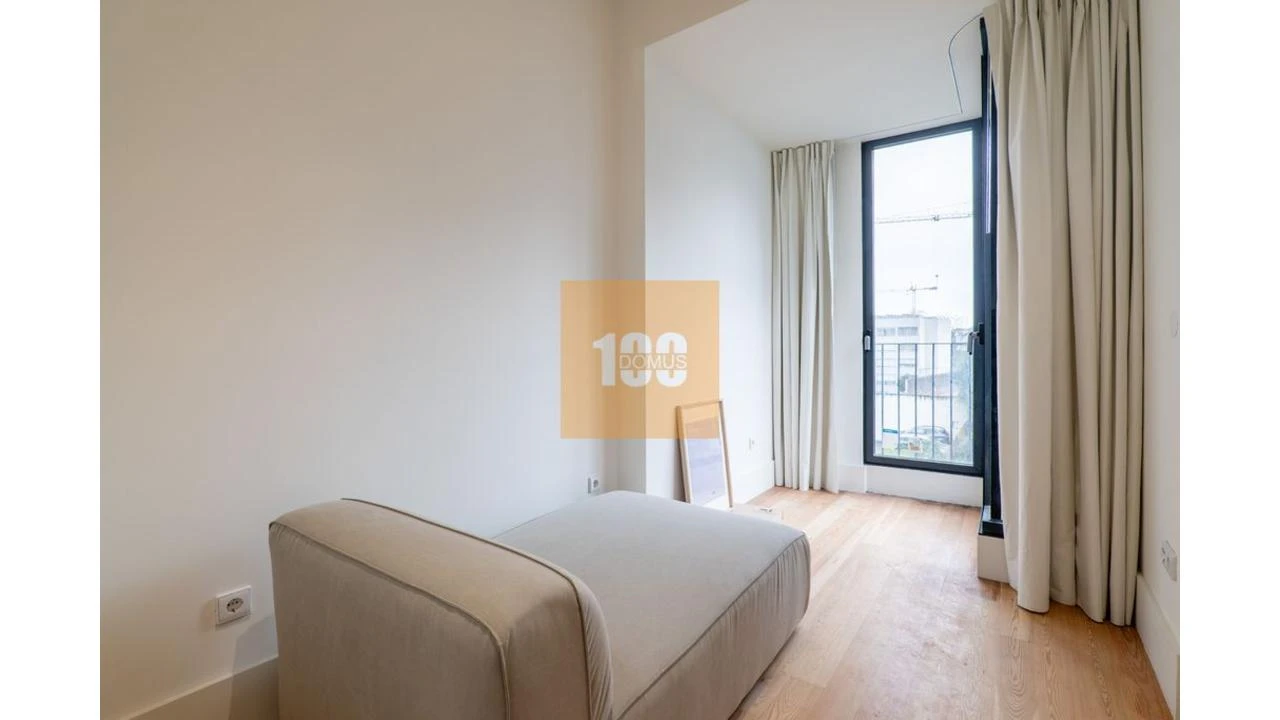 Apartamento T1 para Venda em Cedofeita, Santo Ildefonso, Sé, Miragaia, São Nicolau e Vitória Foto 10