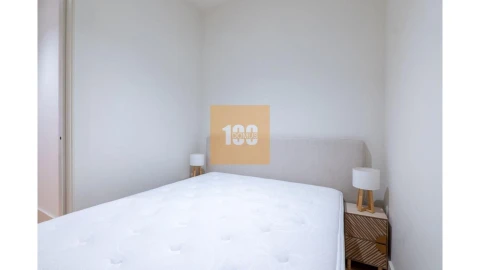 Apartamento para Venda em Cedofeita, Santo Ildefonso, Sé, Miragaia, São Nicolau e Vitória