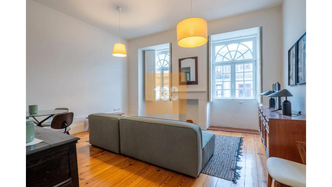 Apartamento para Venda em Cedofeita, Santo Ildefonso, Sé, Miragaia, São Nicolau e Vitória Foto 2