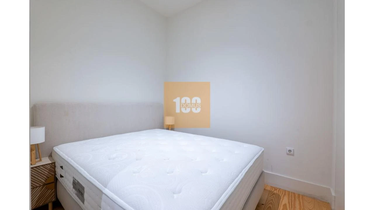 Apartamento para Venda em Cedofeita, Santo Ildefonso, Sé, Miragaia, São Nicolau e Vitória Foto 12
