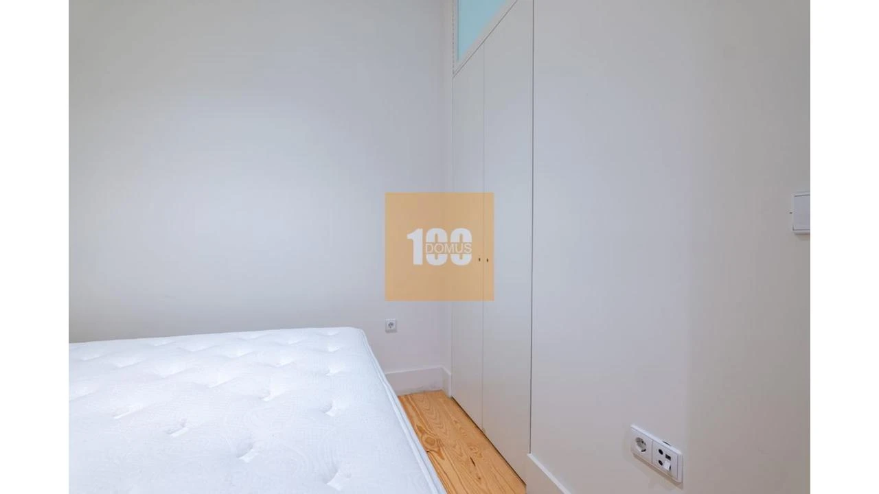 Apartamento para Venda em Cedofeita, Santo Ildefonso, Sé, Miragaia, São Nicolau e Vitória Foto 14