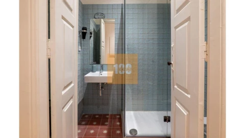 Apartamento para Venda em Cedofeita, Santo Ildefonso, Sé, Miragaia, São Nicolau e Vitória