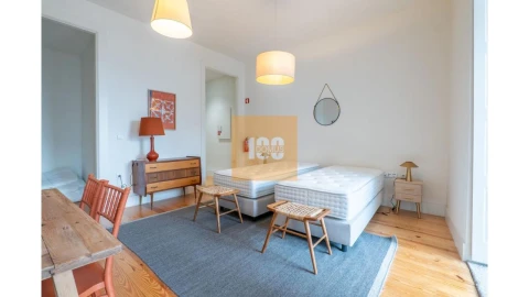 Apartamento para Venda em Cedofeita, Santo Ildefonso, Sé, Miragaia, São Nicolau e Vitória