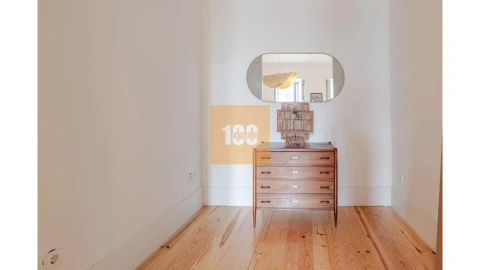 Apartamento T1 para Venda em Cedofeita, Santo Ildefonso, Sé, Miragaia, São Nicolau e Vitória
