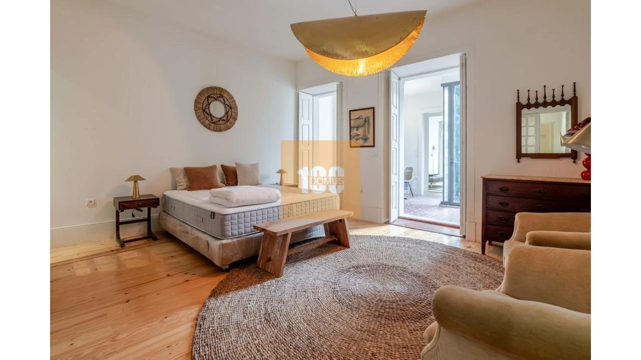 Apartamento T1 para Venda em Cedofeita, Santo Ildefonso, Sé, Miragaia, São Nicolau e Vitória Foto 2