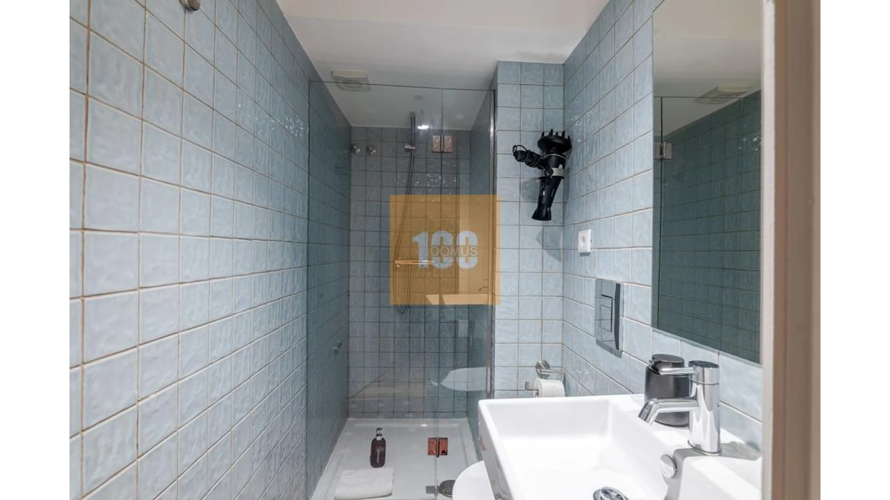 Apartamento para Venda em Cedofeita, Santo Ildefonso, Sé, Miragaia, São Nicolau e Vitória Foto 17