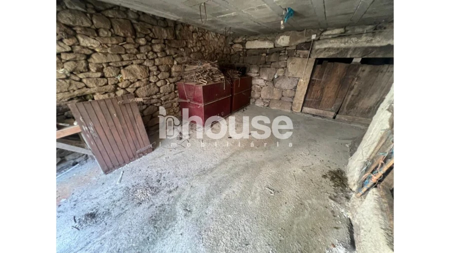 Moradia T2 para Venda em Lebução, Fiães e Nozelos Foto 7