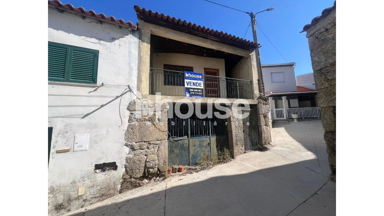 Moradia T2 para Venda em Lebução, Fiães e Nozelos Foto 22