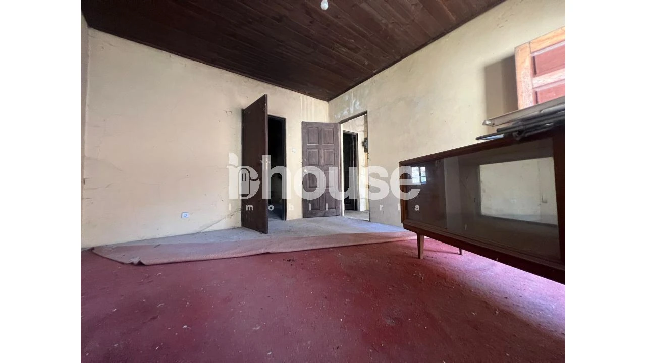 Moradia T2 para Venda em Lebução, Fiães e Nozelos Foto 16