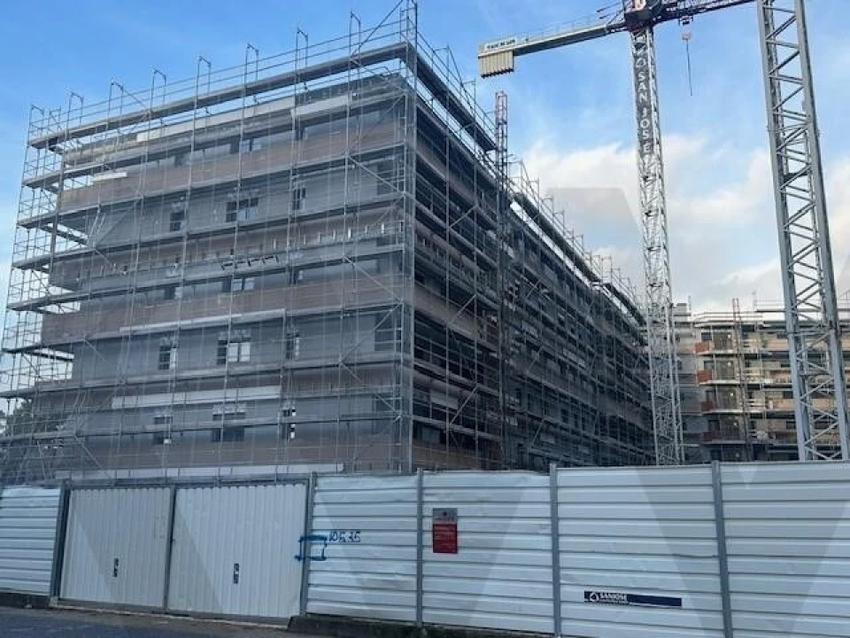 Apartamento T1 para Venda em Lumiar Foto 13