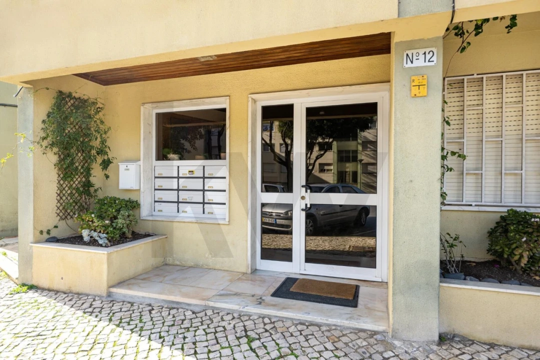 Apartamento T2 para Venda em Oeiras e São Julião da Barra, Paço de Arcos e Caxias Foto 34