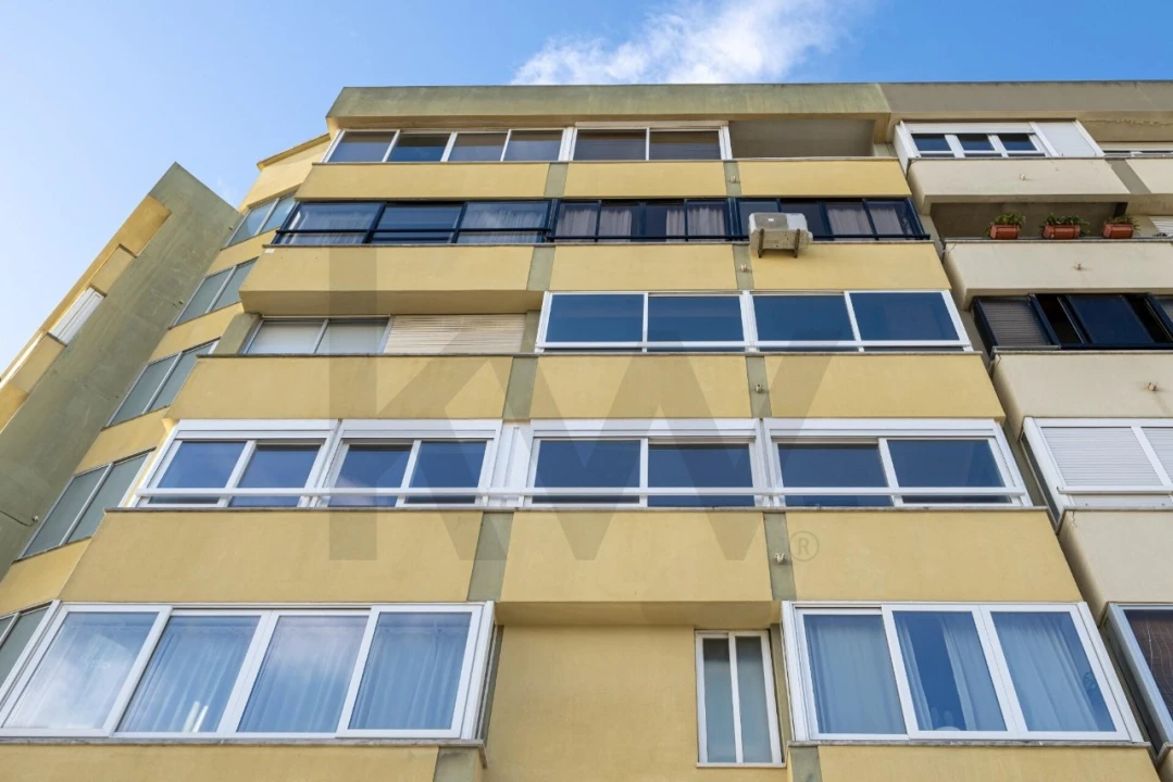 Apartamento T2 para Venda em Oeiras e São Julião da Barra, Paço de Arcos e Caxias Foto 35