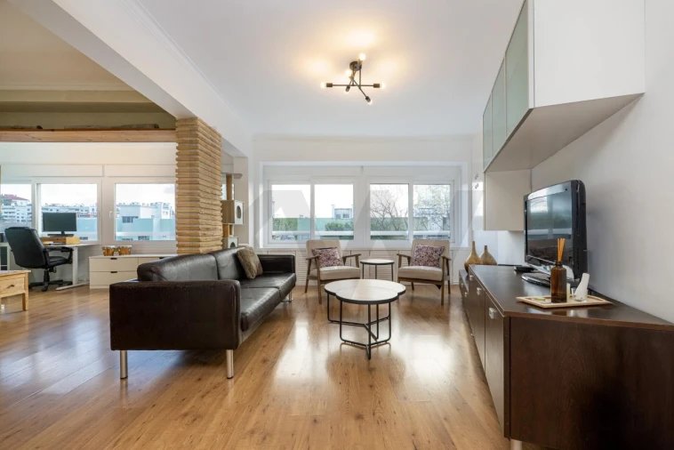 Apartamento T2 para Venda em Oeiras e São Julião da Barra, Paço de Arcos e Caxias Foto 1