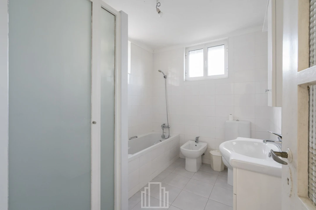 Moradia T4 para Venda em Ovar, São João, Arada e São Vicente de Pereira Jusã Foto 14