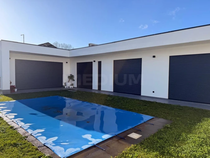 Moradia T3 para Venda em Soutelo Foto 3