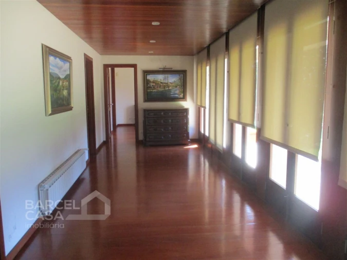 Moradia T6 para Venda em Manhente Foto 21