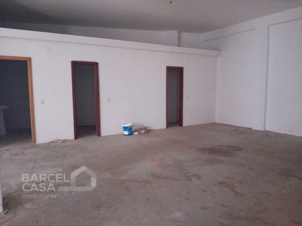 Armazém para Arrendamento em Barcelos, V.Boa, V.Frescainha Foto 6