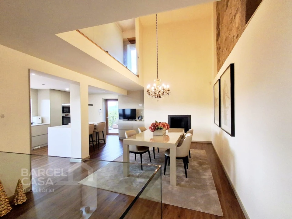 Moradia T4 para Venda em Airo Foto 17